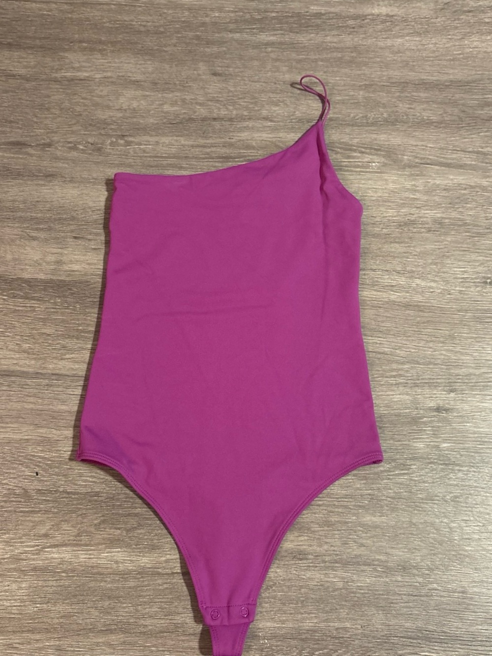 One-Shoulder Magenta Aritzia Bodysuit